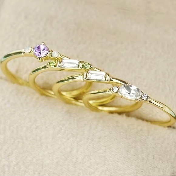 4 piece classic stackable 14k gold plated rings - Picture 2 of 7